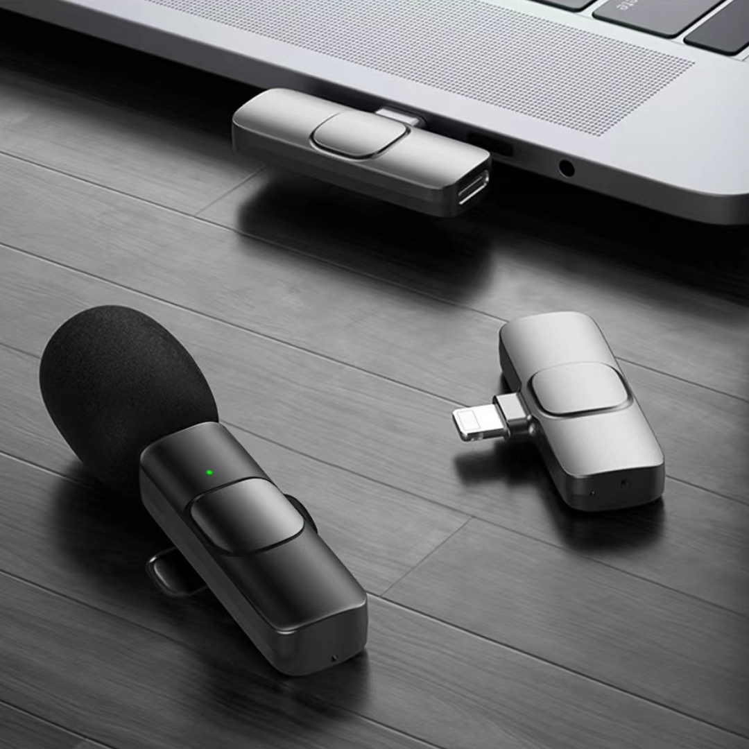 Wireless mini clip-on microphone for IOS and Android